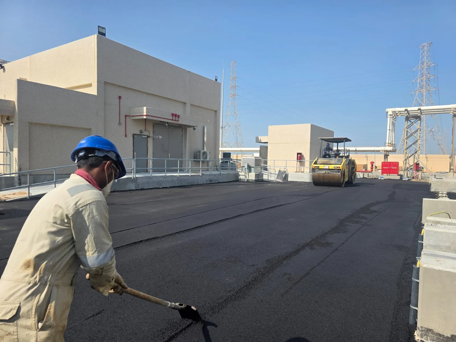 توريد وتنفيذ اعمال الاسفلت مع شركة لينكسون العربية — 2