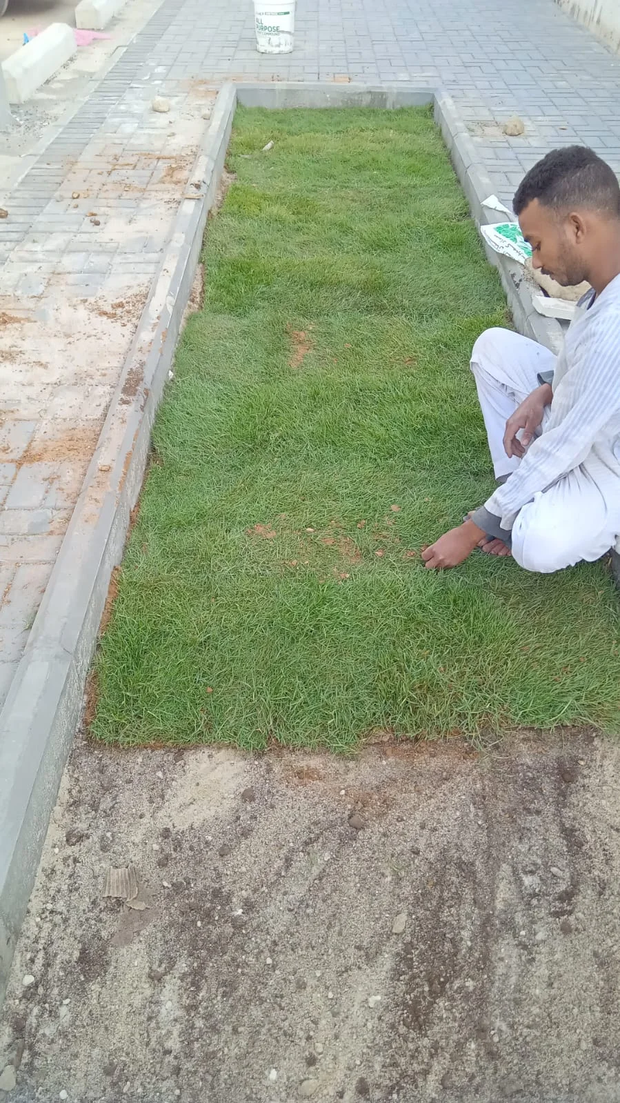 اعمال التشطيبات مع شركة الحارثية المحدودة — 12